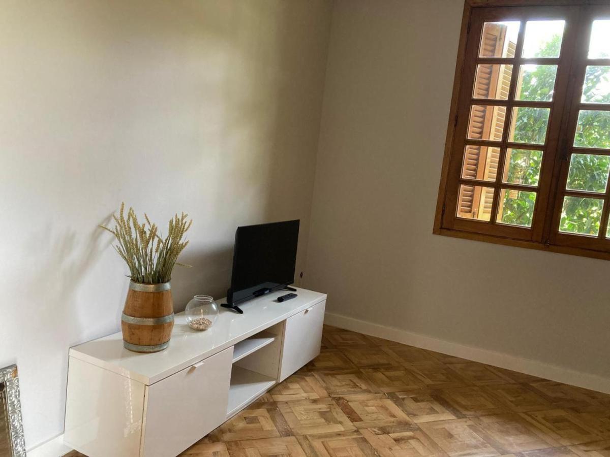 As Casinas Villa Ribadavia Luaran gambar
