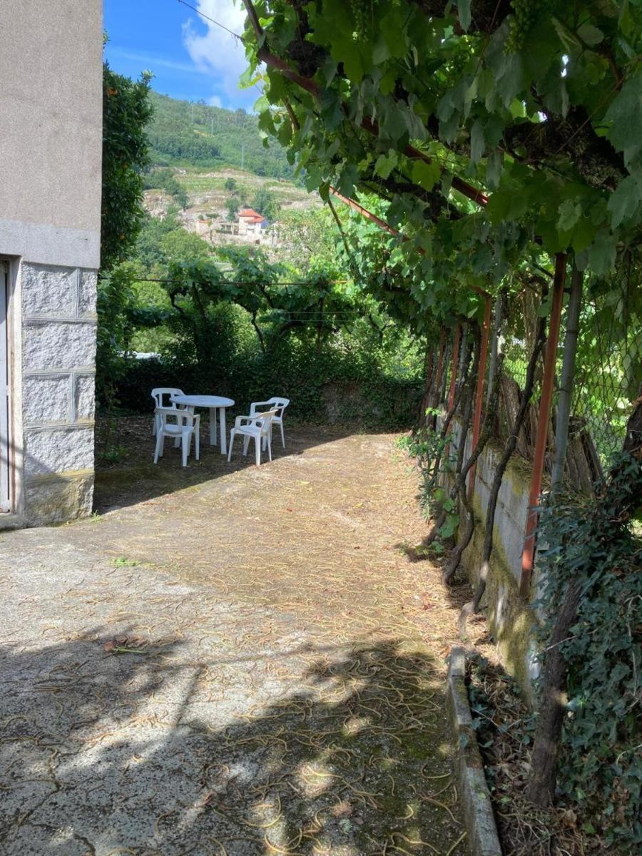 As Casinas Villa Ribadavia Luaran gambar